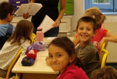 Des enfants heureux et qui aime lécole bilingue Greenfield à Lyon